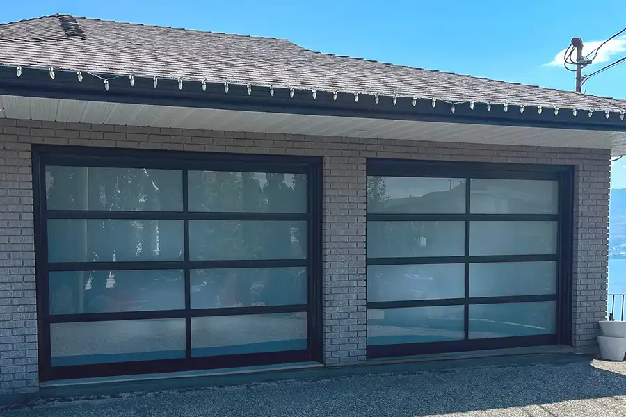 Professional Painter in Kelowna, BC Professional Painter in Kelowna, BC